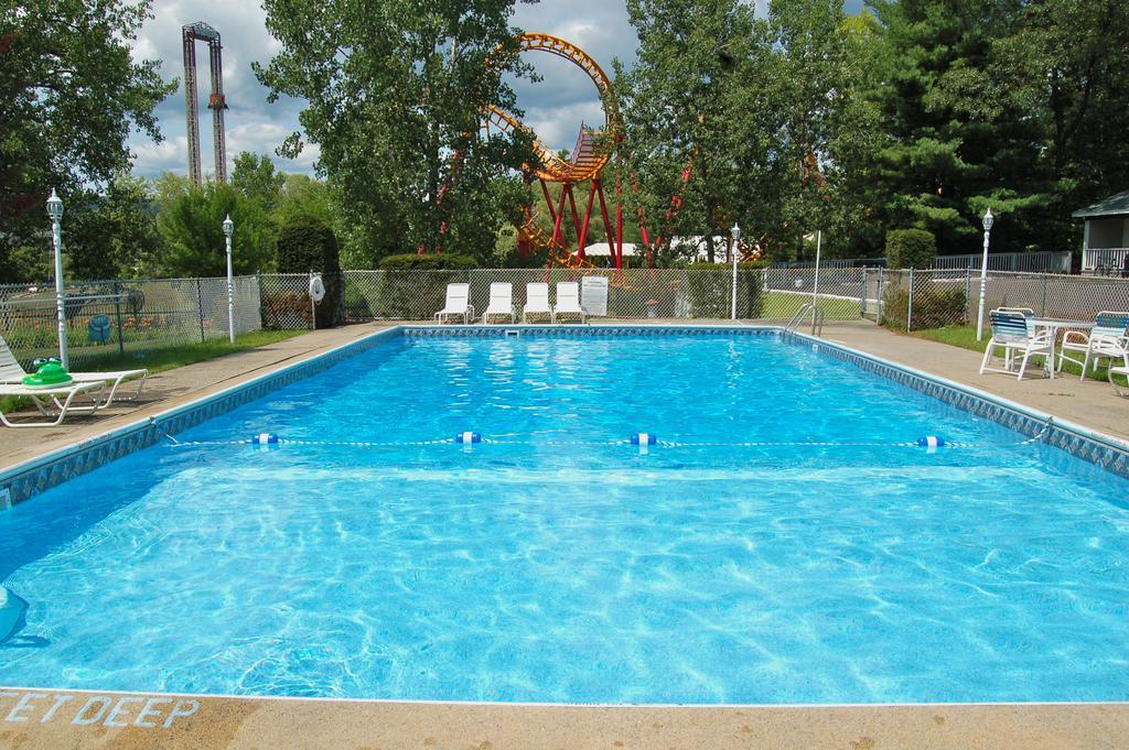 Wakita Court Motel Queensbury Εξωτερικό φωτογραφία