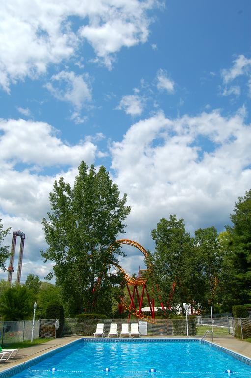 Wakita Court Motel Queensbury Εξωτερικό φωτογραφία