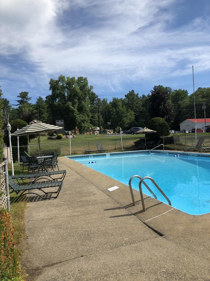 Wakita Court Motel Queensbury Εξωτερικό φωτογραφία